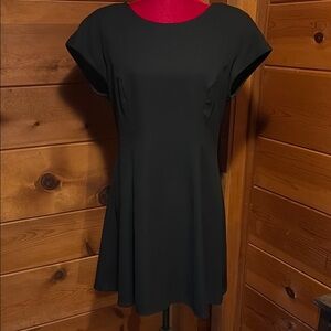 Donna Ricco Classic Black Dress